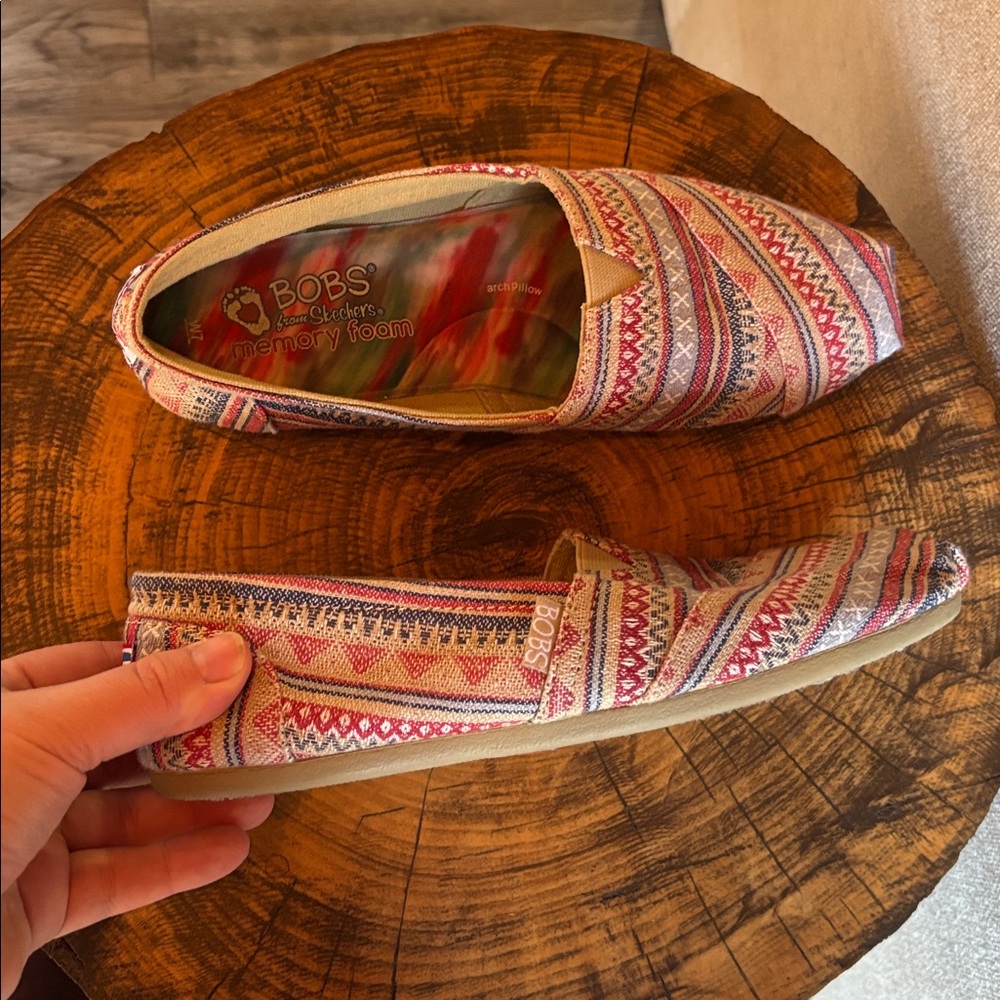 Bobs From Sketchers / Comfy Flats